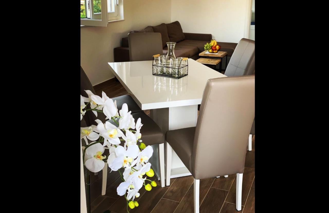 Milano Appartement Rogoznica  Buitenkant foto